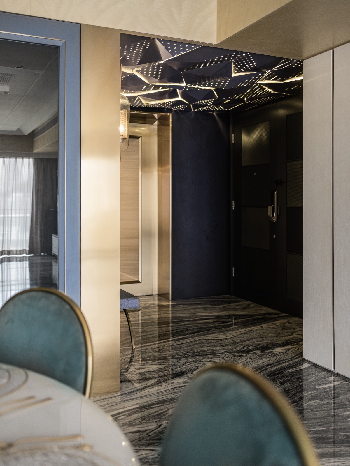 蔡耀德 - Tommy Choi Interior Design Limited - 君柏