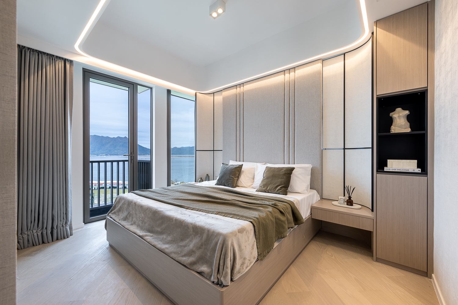 Matthew Li - Grande Interior Design - Altissimo