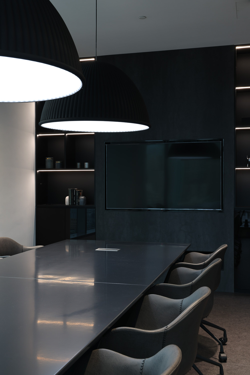 Matthew Li - Grande Interior Design - Capital Tower