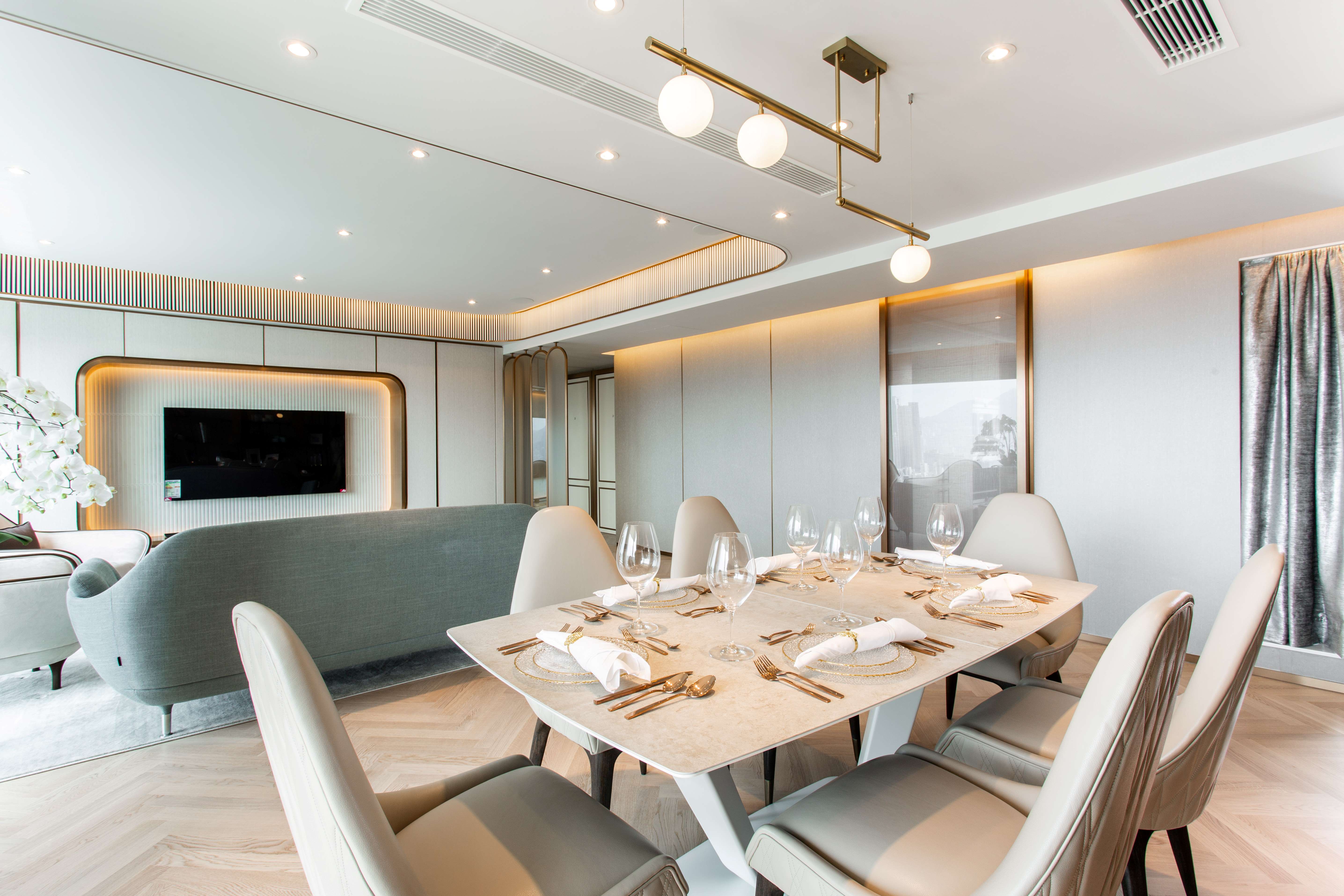 Tommy Choi - Tommy Choi Interior Design Limited  - No.15 Homantin Hill